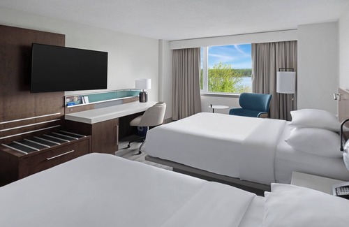 Fredericton Hotel | Delta Hotels by Marriott Fredericton
