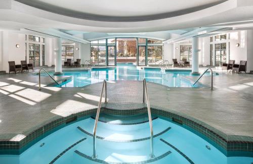 Kelowna Central Business District Resort | Delta Hotels by Marriott Grand Okanagan Resort