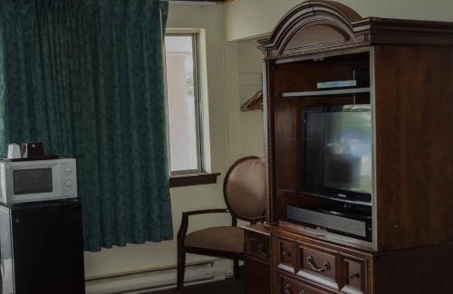 Bay City Hotel | Delta Motel