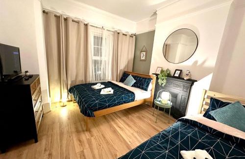 Harringay House | Delux Rooms Near City Centre