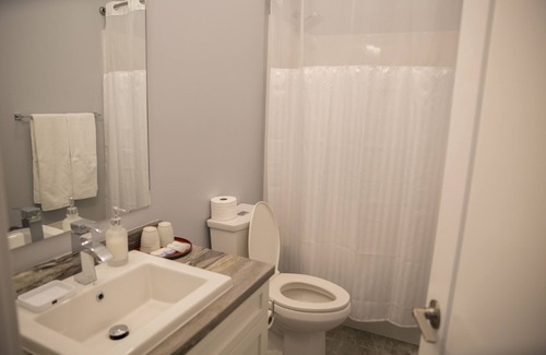 Whitehorse House | Deluxe 4 en-suites top floor suite