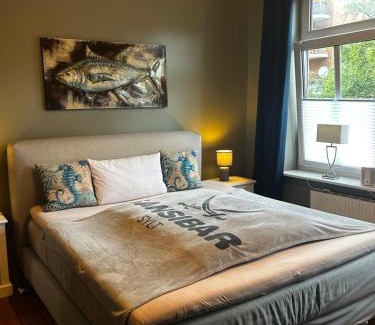 Mitte Apartment | Deluxe Altbaucharme in zentraler Lage