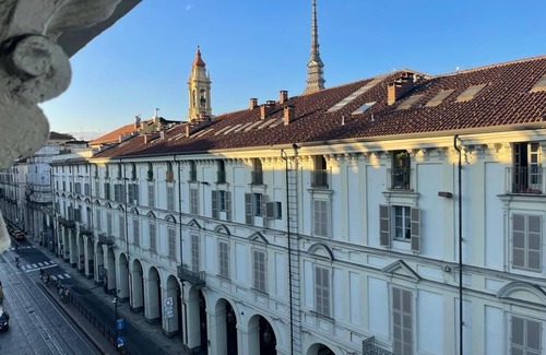 Historic Centre Apartment | Deluxe apartment in the heart of Turin: view, elegance and spacious comfort