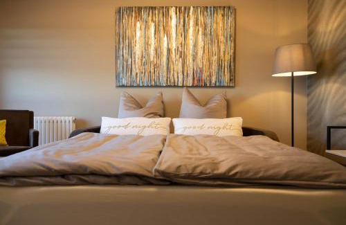 Wiederitzsch Apartment | Deluxe Apartment mit Tiefgarage in Nähe Messe-BMW-Porsche-DHL-Flughafen-Flugzeugwerk der Deutsche Aircraft