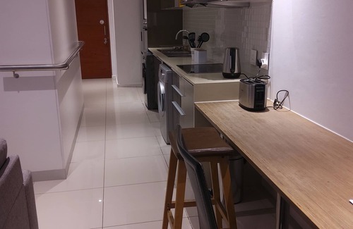 Windhoek Central Apartment | DELUXE APARTMENT