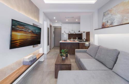 Thessaloniki City Centre Apartment | Deluxe Arch of Galerius