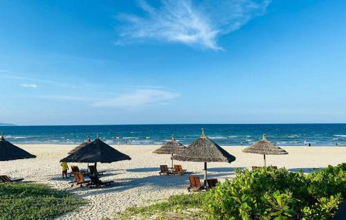 Ngu Hanh Son Resort | Deluxe Beachside Resort Danang
