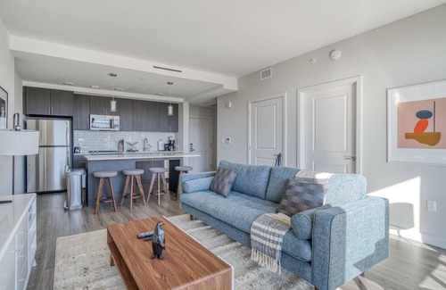 McLean Apartment | Deluxe Fairfax 1BR w/Elevator & Pool, nr Bus Stops, by Blueground