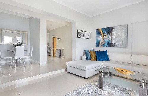 Bang Phong Phang Apartment | Deluxe Family Apartment