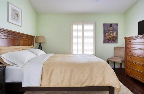Hollywood Hills Apartment | Deluxe Homestay In The Heart Of Hollywood Hills