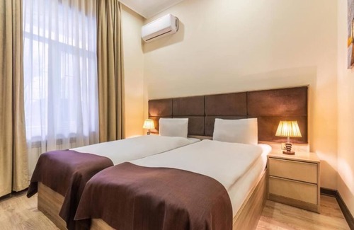 Nasimi Hotel | Deluxe İnn Hotel Baku
