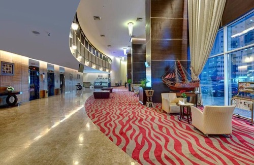 Al Khan Apartment | Deluxe King Suite Near Expo Centre Sharjah