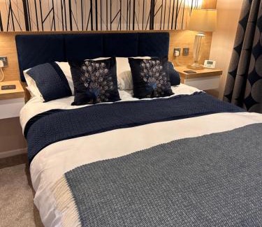 Woodhall Spa House | Deluxe lodge for two