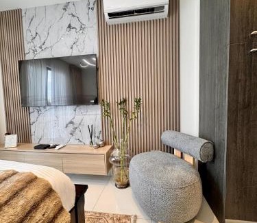 East Legon Apartment | Deluxe Loxwood Studio