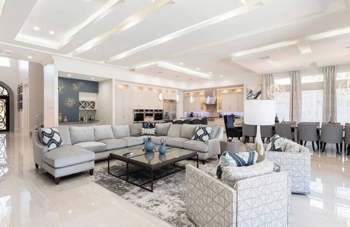 Reunion House | Deluxe Mansion with Swim up Bar and Pool Slide at Reunion - AUGUST DISCOUNT!