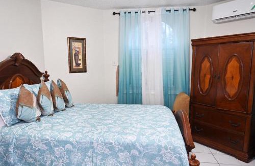 Ocho Rios Apartment | Deluxe SandCastles Condos