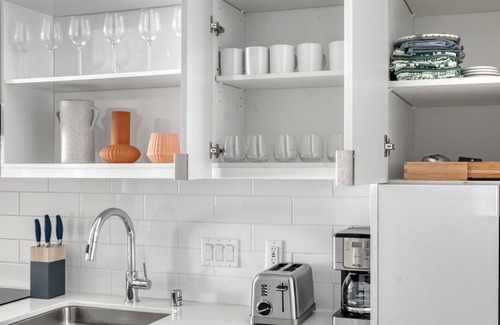 South Lake Union Apartment | Deluxe South Lake Union 1BR w/Gym & W/D, near Denny Park, by Blueground