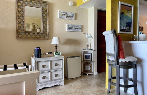 Estate Golden Rock Apartment | Deluxe Studio w/Spectacular Carribean Sea View