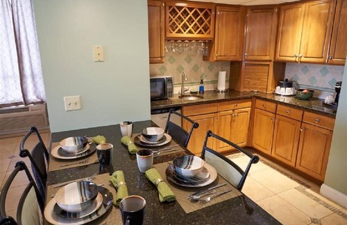 Fairhaven Hotel | Deluxe Suite Waterfront Views