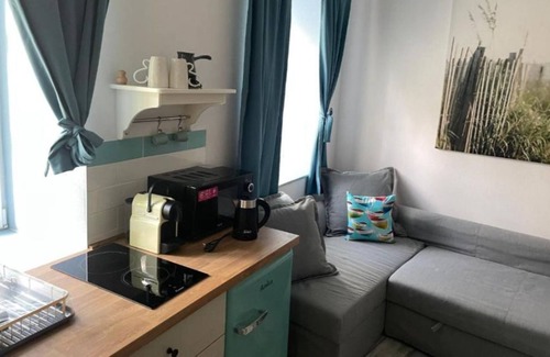 Szentendrei Apartment | Deluxe Suite with double bed - bathtub