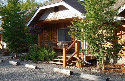 Talkeetna House | Deluxe suites within walking distance of downtown Talkeetna