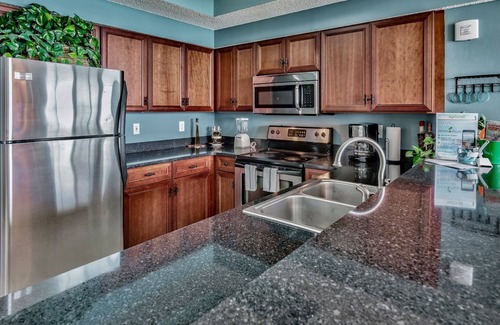 Miramar Beach Condo | Deluxe Views-Short Walk 2 Beach-Resort Amenities