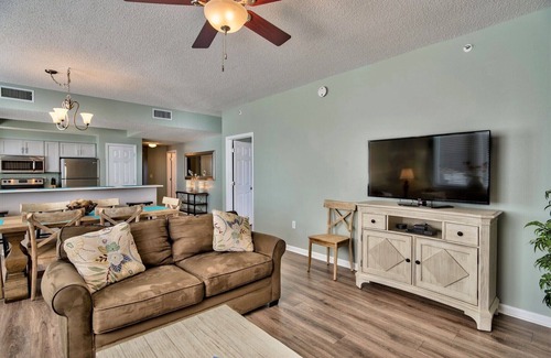 Miramar Beach Condo | Deluxe Views-Short Walk 2 Beach-Resort Amenities