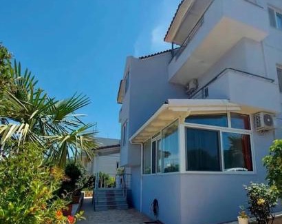 Ksamil House | Dema Guesthouse