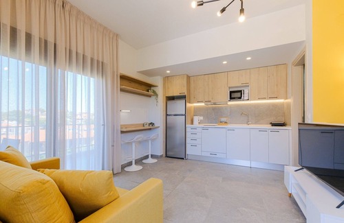 Agios Nikolaos Apartment | DeMar No 5 by RentalsPro - Agios Nikolaos