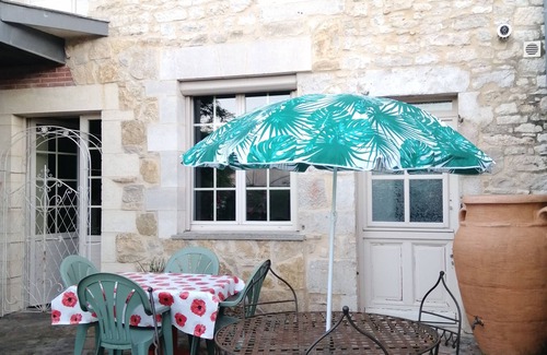 Gramat House | Demeure de Caractère Spatieuse Avec Terrasse-patio. Idéale Pour 4/6 Personnes