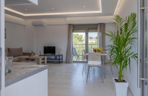 Lardos Apartment | Demiani House