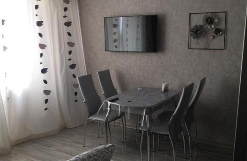 Adler City Centre Apartment | Demokraticheskaya 45
