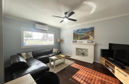 Esperance House | Dempster House