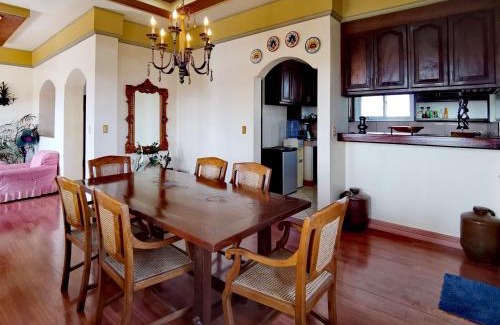 Basco House | Den Den Guesthouse