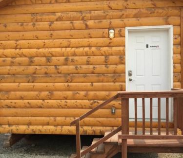 Denali Hotel | Denali Rainbow Village RV Park and Motel