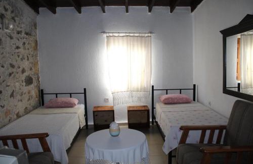 Ayvalik House | Denizkızı Sevilay Pansiyon