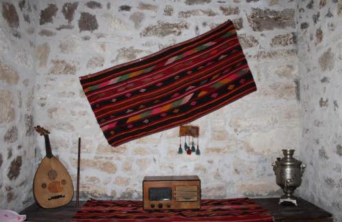 Ayvalik House | Denizkızı Sevilay Pansiyon