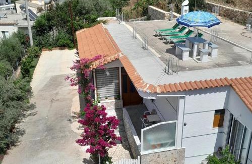 Qafe e Gjashtes House | Denni’s Home