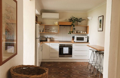 Upper Wakefield Cottage | Dennis Cottage Clare Valley