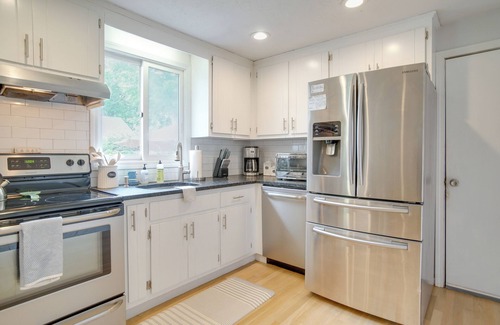 South Dennis House | Dennis Retreat: 4 Mi to Mayflower Beach!