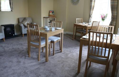 Dent Bed & Breakfast | Dent Stores B&B