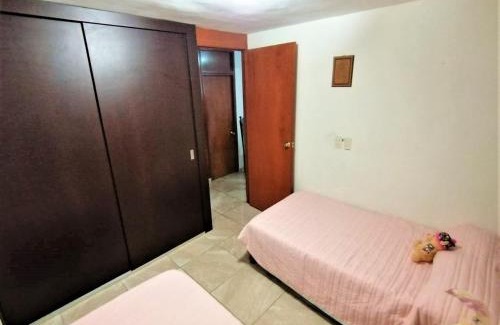 Mazatlan Apartment | Depa Centrico Mazatlan a 2 cuadras de a Playa, Central, Acuario.