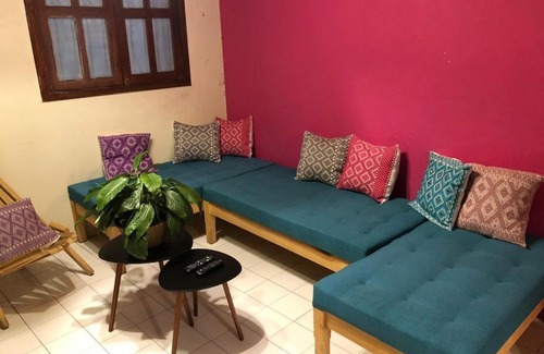 Del Cerrillo Apartment | DEPARTAMENTO EN SAN CRISTOBAL Centro ESTACIONAMIENTO LUGARES PUBLICOS EN LA CALLE