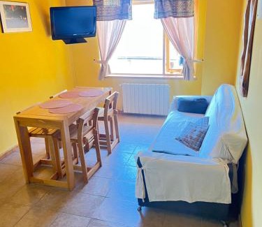 Lanin National Park Apartment | Departamento con pileta climatizada Roca