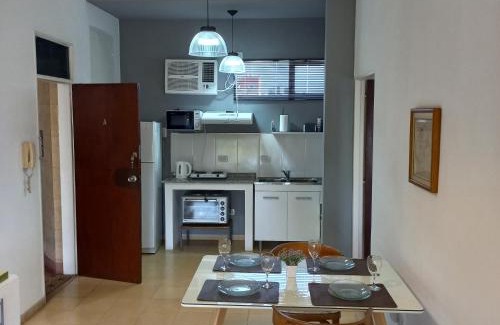 Corrientes Apartment | Departamento Céntrico, peatonal, vistas a la Plaza