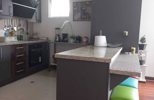 Quito Apartment | Departamento con Jacuzzi 5 Piso el Condado