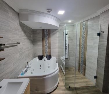 Cuenca Apartment | Departamento Duplex con Suite