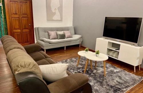 San Blas Apartment | Departamento en el centro de Cuenca, vista increíble de la catedral