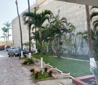 Zona Dorada Apartment | Departamento en Mazatlan zona dorada a PIE DE PLAYA