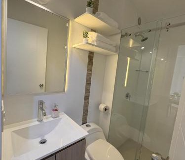 Surquillo Apartment | Departamento Familiar Céntrico de Estreno